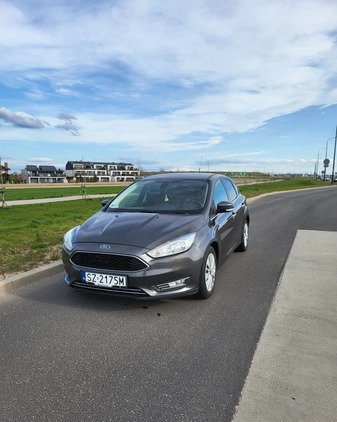 Ford Focus cena 28500 przebieg: 217700, rok produkcji 2017 z Zabrze małe 92